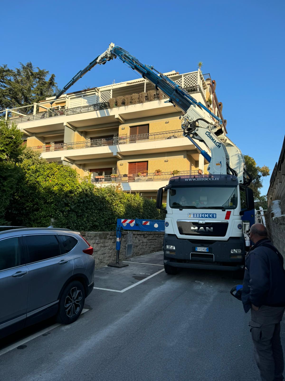 077d70ca-b315-4bea-beac-8750770544a7