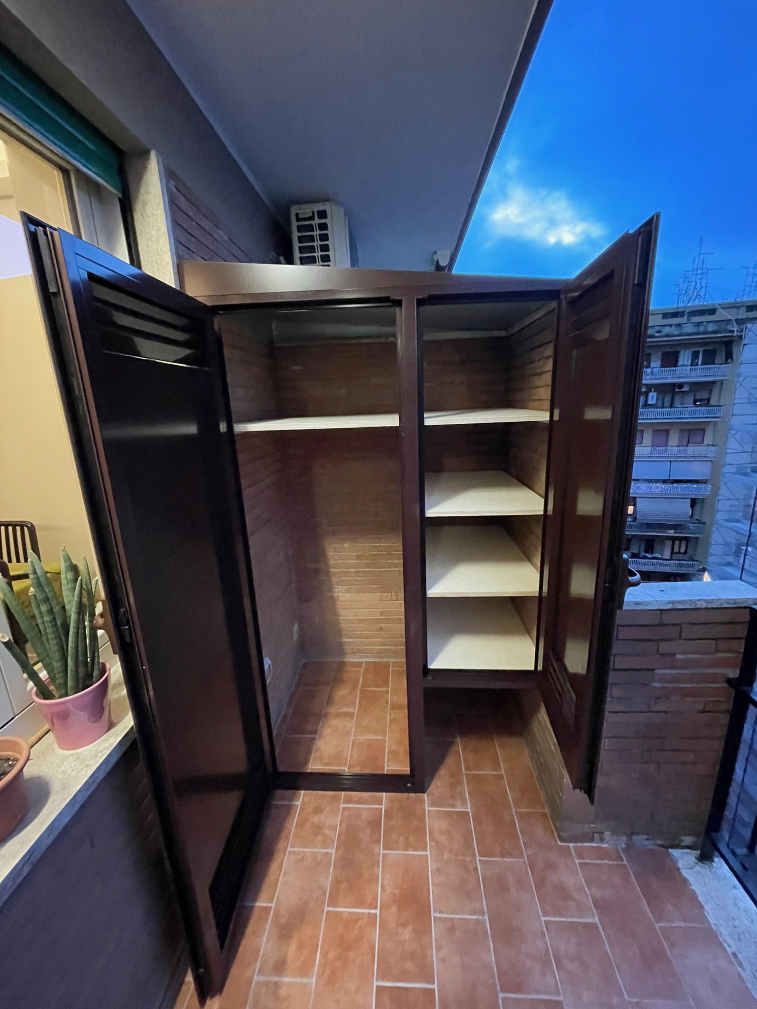 15249d72-aa9a-4647-b700-f328cc7d2d29