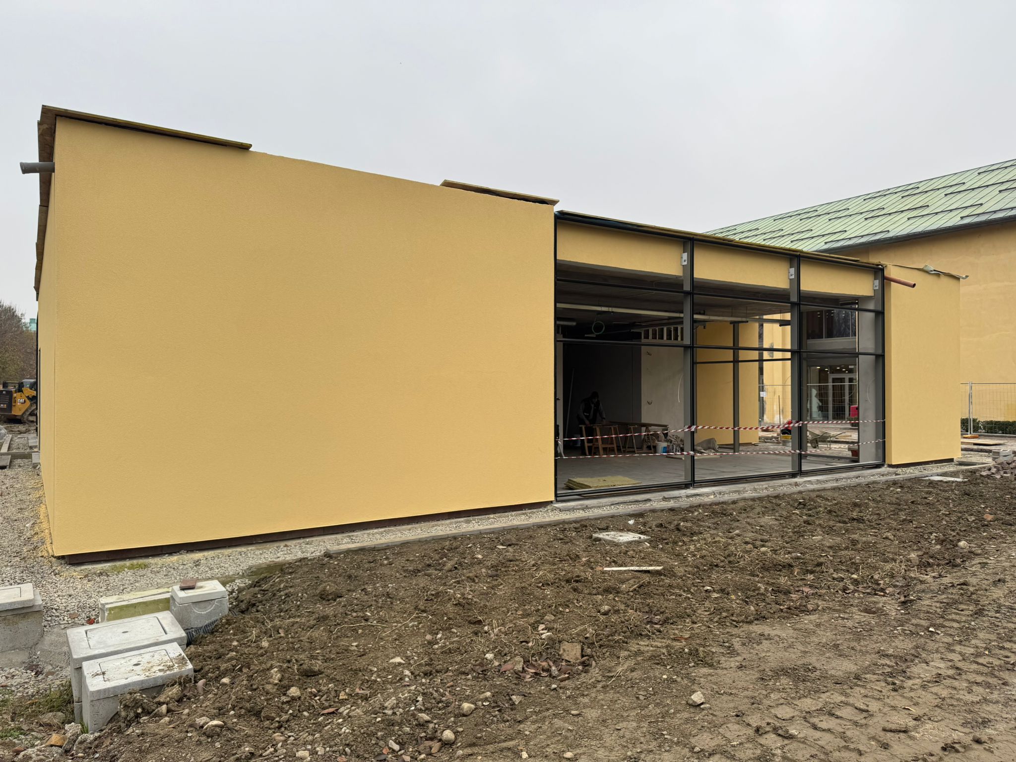 1608b1af-2ded-455f-aeab-78220e7ac7f2