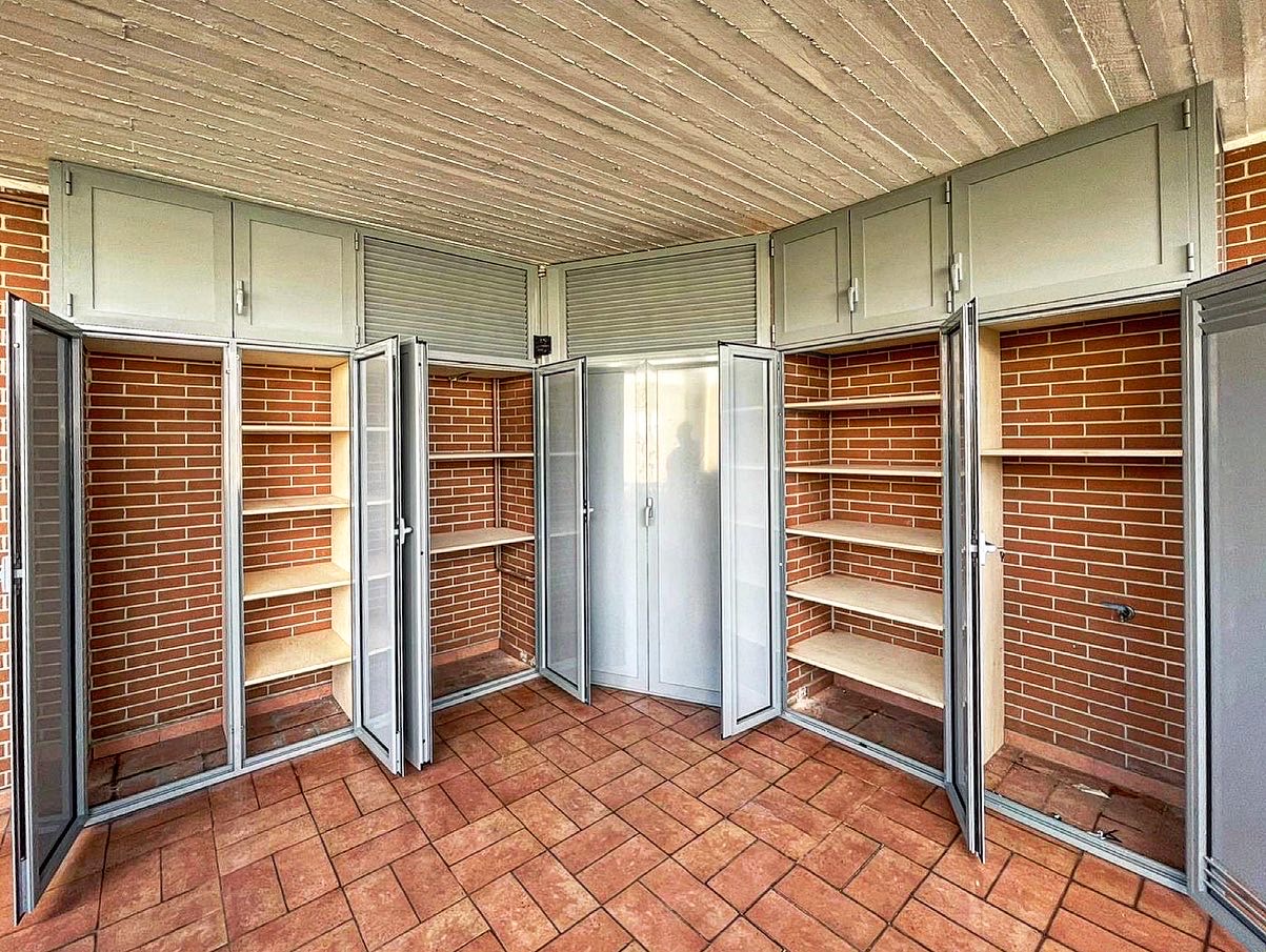 216E92A5-FEE8-4674-ACAD-E7EC9BA1F2F4