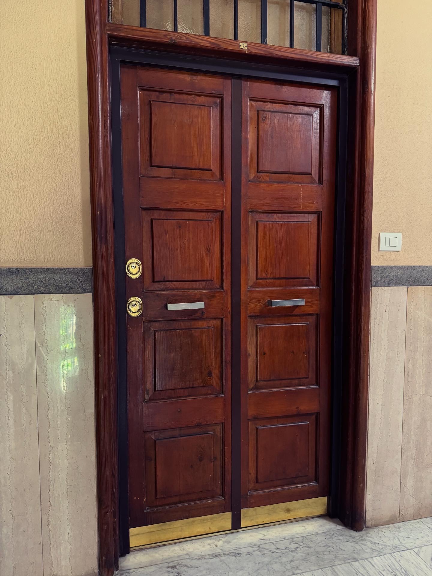 2B822ACB-220C-4D98-82E6-F2434BA3F802