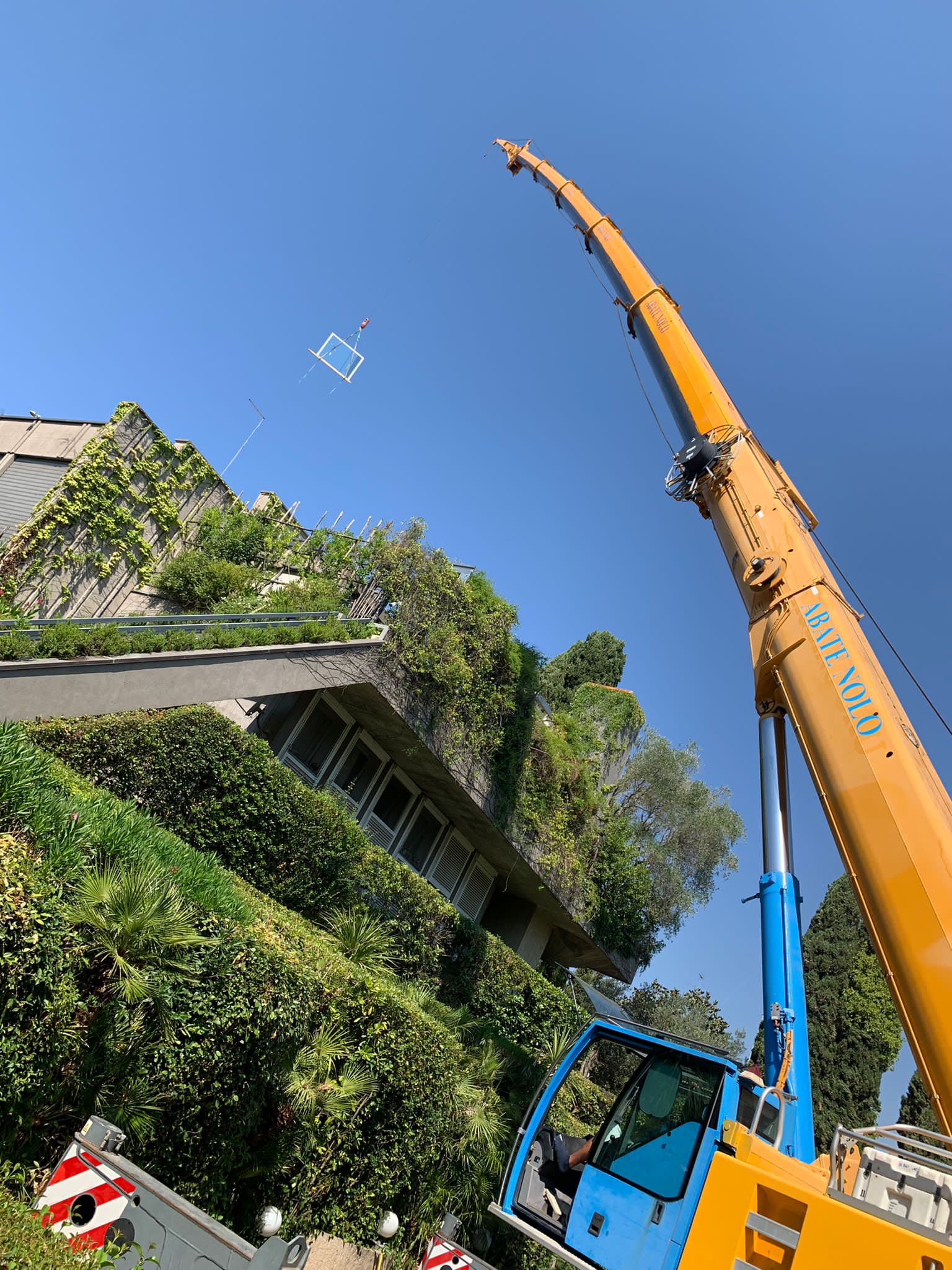 3dcad000-8853-405c-b590-1a68ca330d89