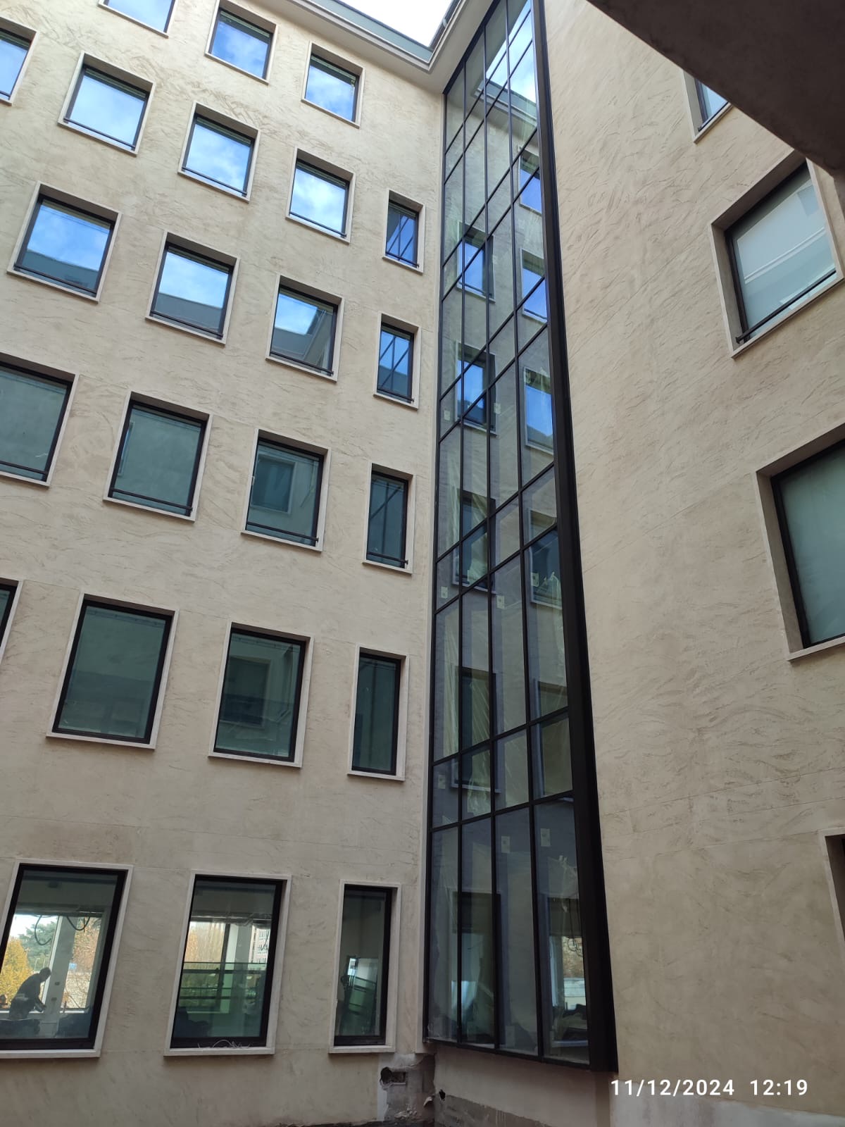 41e2c78f-7566-4967-a271-9e983eb36913