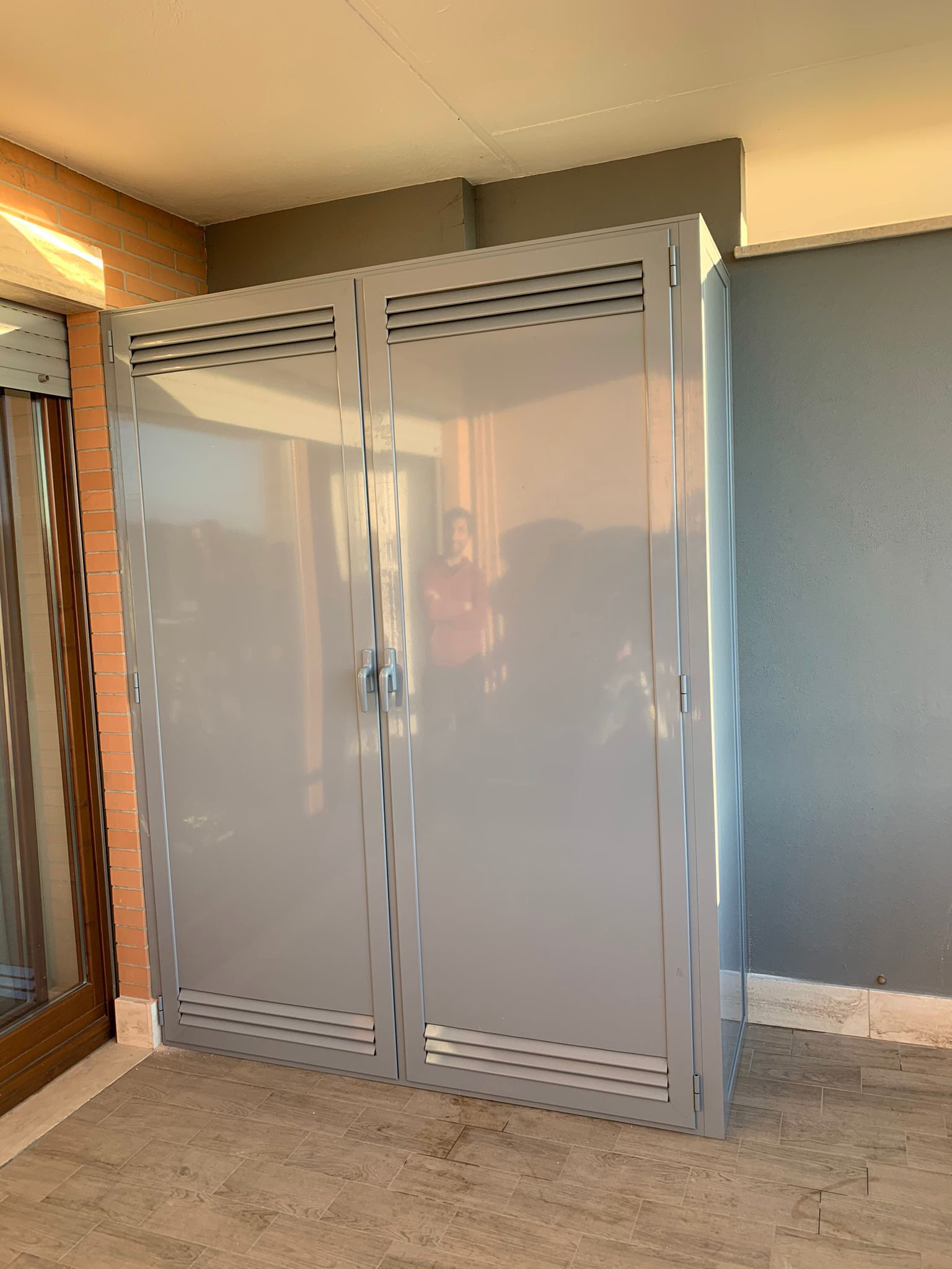 732cb364-9461-410e-bdd7-372a4d4c908b