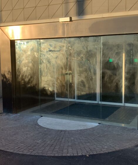 73aedec2-1446-4ac4-a513-9994f9ead933