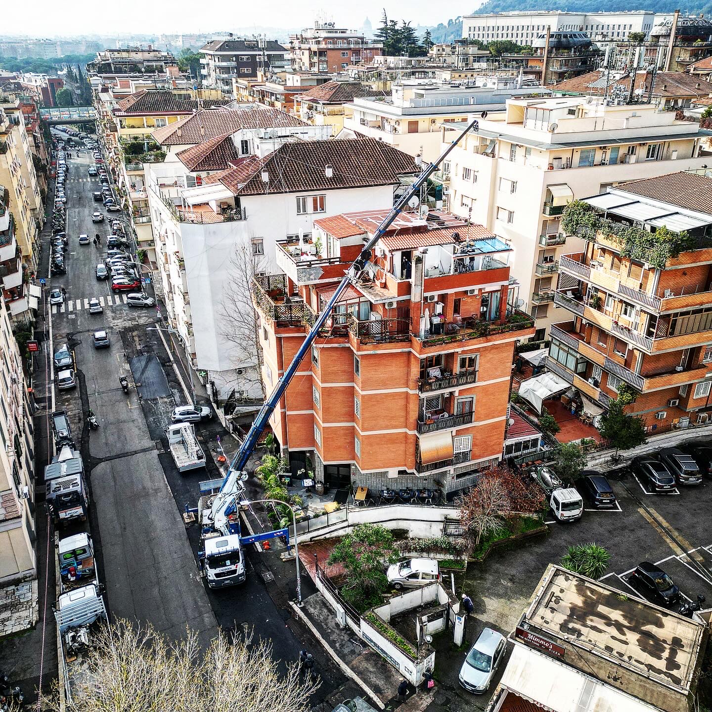 8D175DBE-A740-404D-9165-470E05C39E23