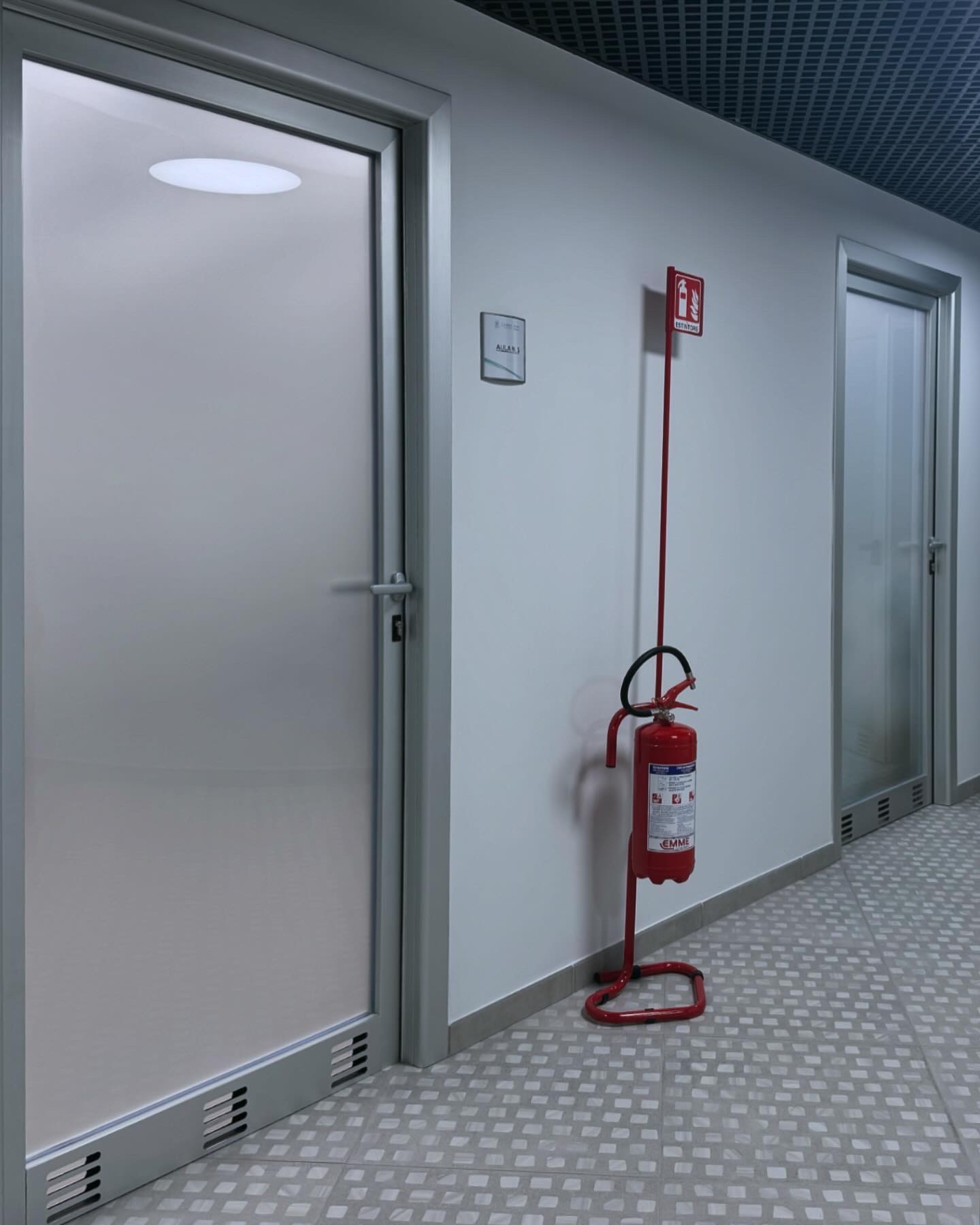 E8425A90-DD3B-4F1C-B358-E952C2E6231C