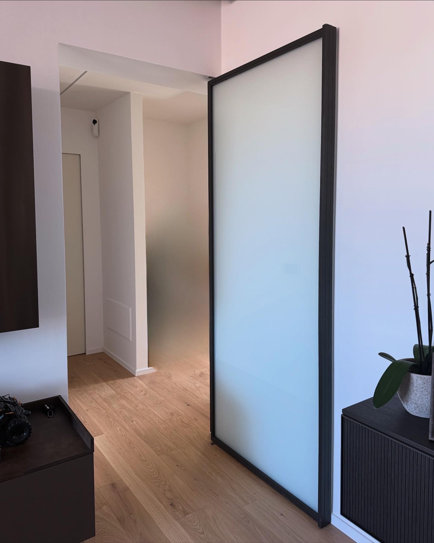 F37735BD-77EC-4FD1-B9C6-C6D028B07793