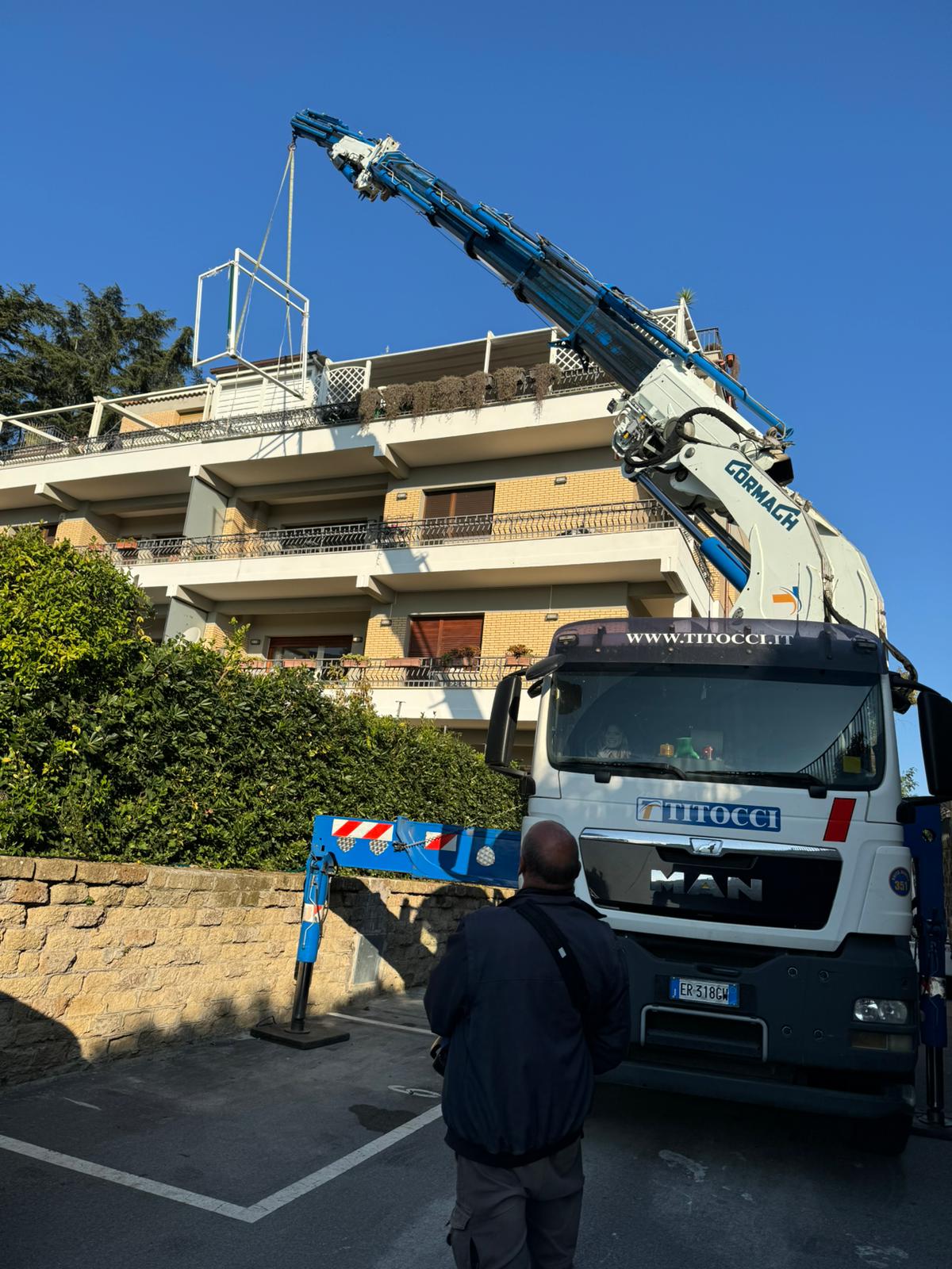 d238731f-b5ec-46bb-9fd9-361a5240c3ea